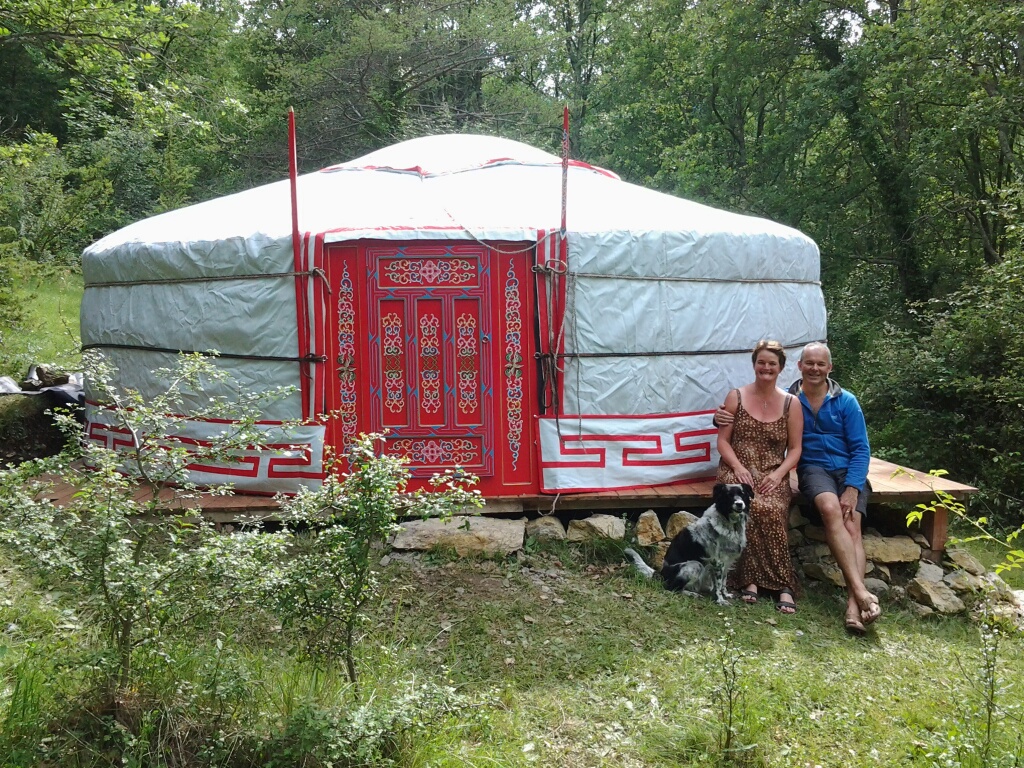 Rode; Yurt 2 tot 6 personen